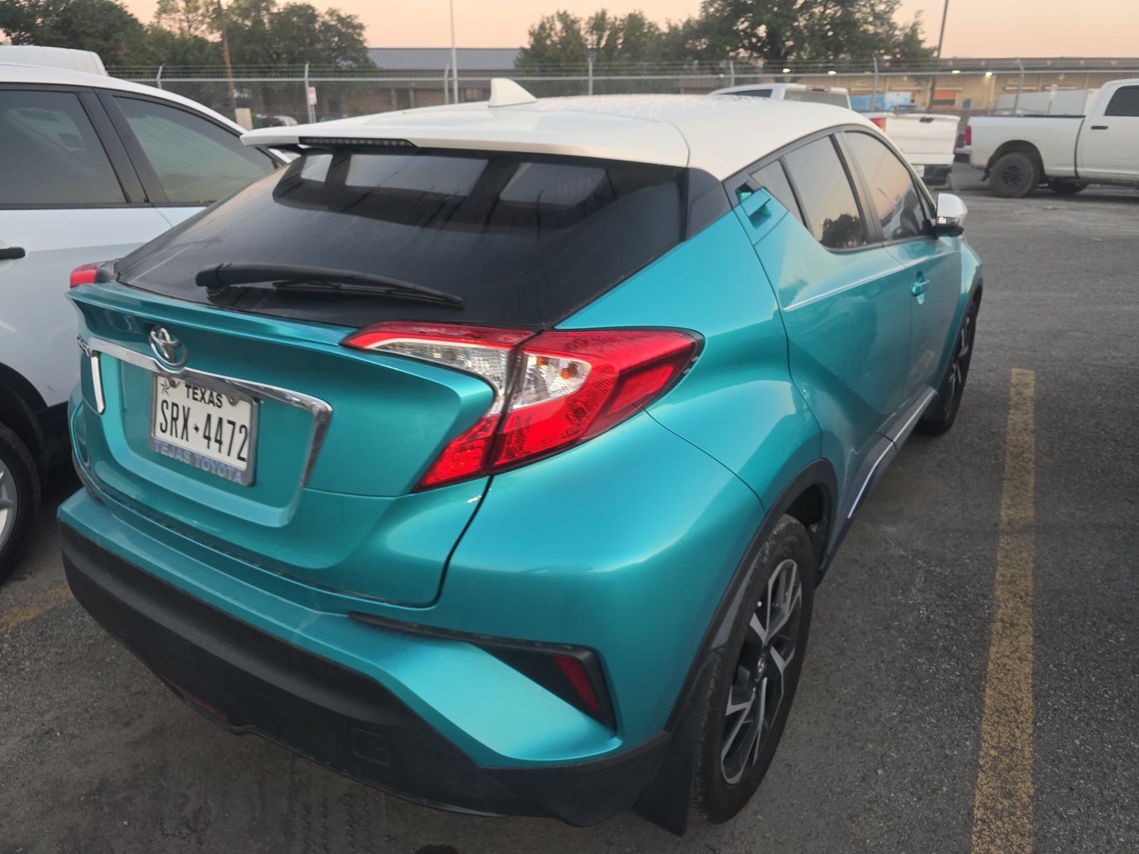 2018 Toyota C-HR XLE Premium FWD