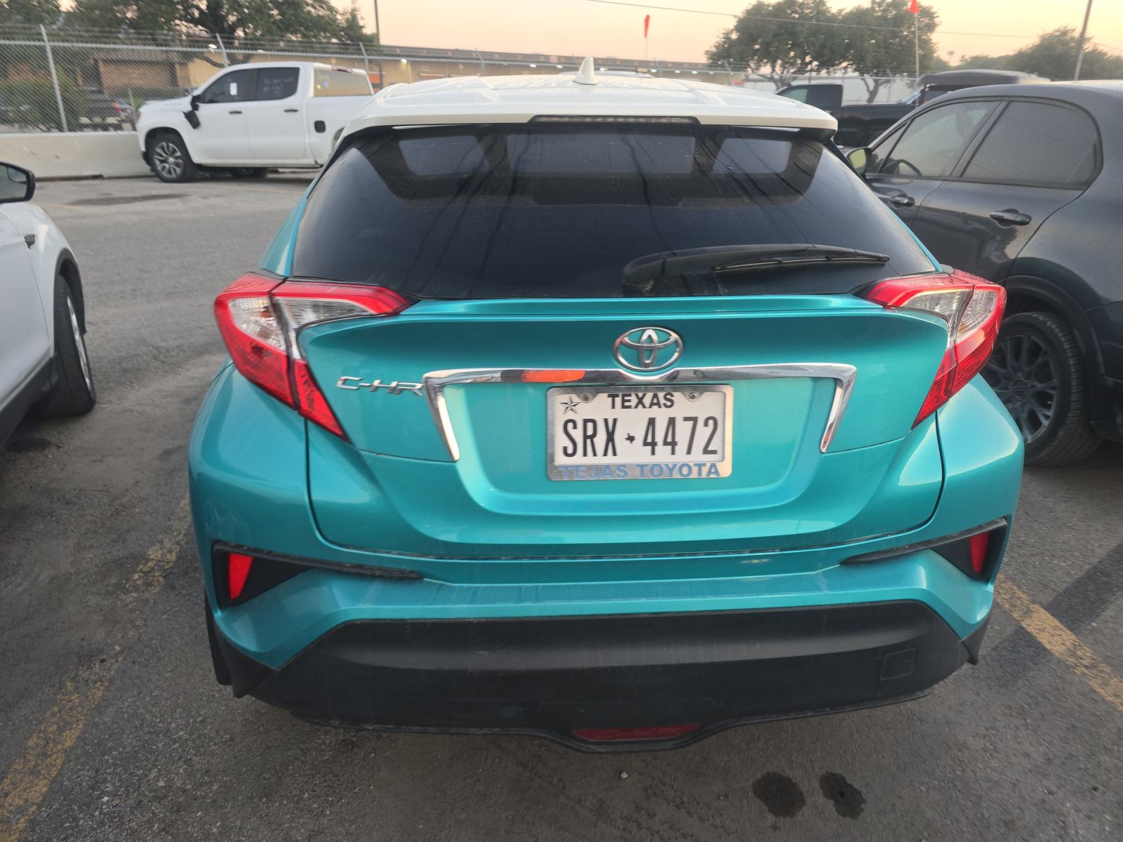 2018 Toyota C-HR XLE Premium FWD