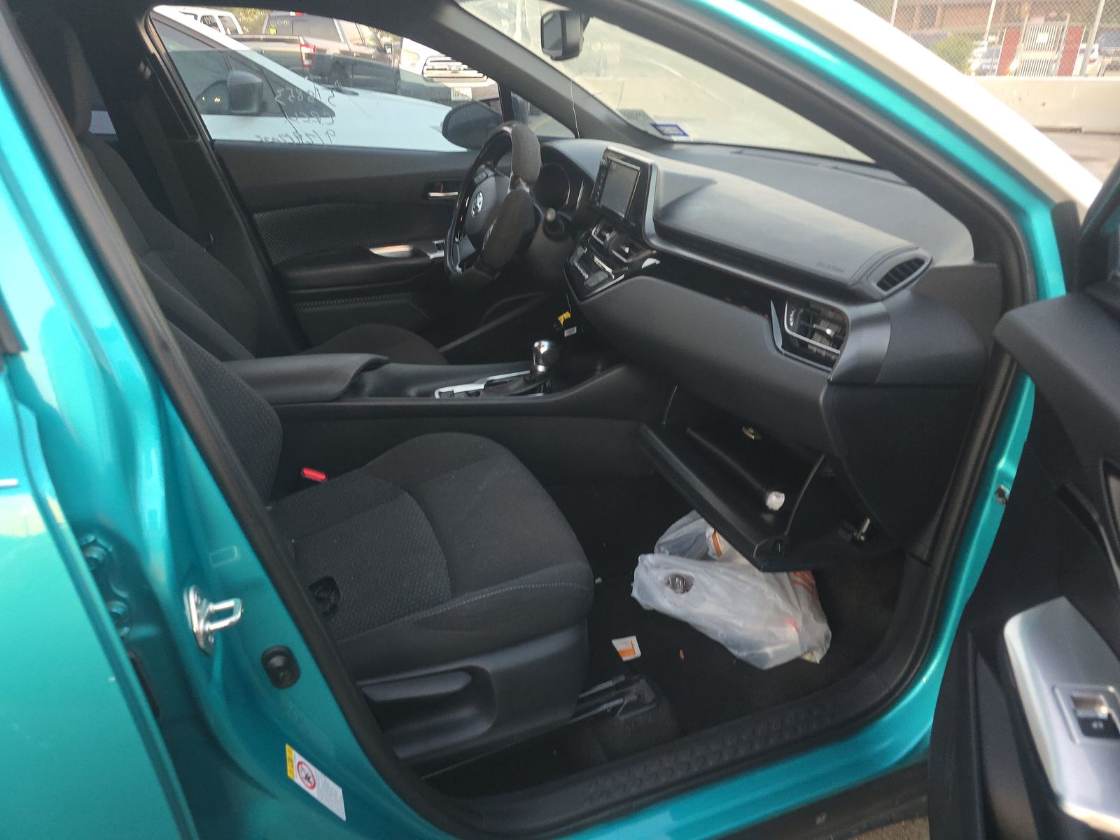 2018 Toyota C-HR XLE Premium FWD