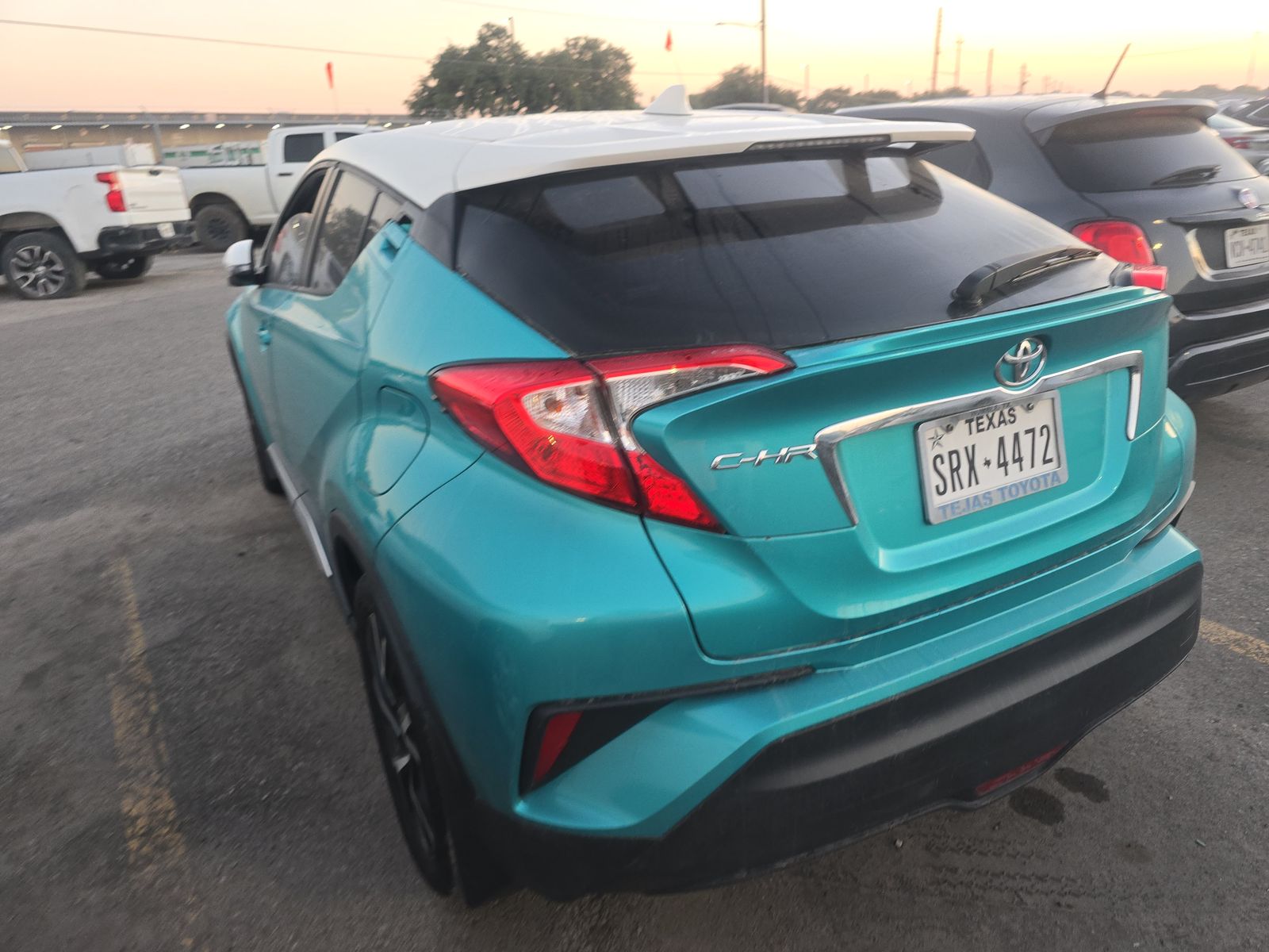 2018 Toyota C-HR XLE Premium FWD