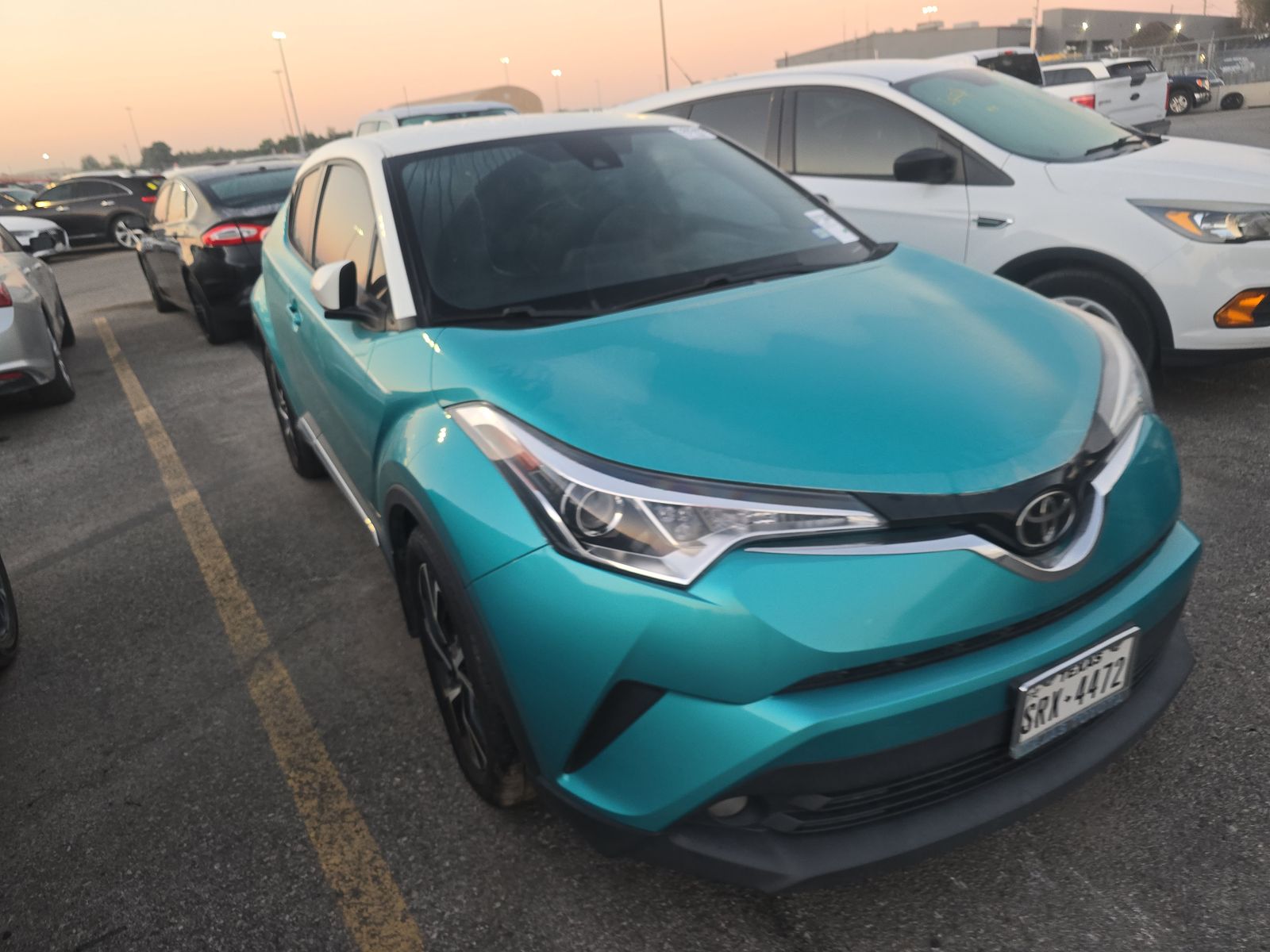 2018 Toyota C-HR XLE Premium FWD