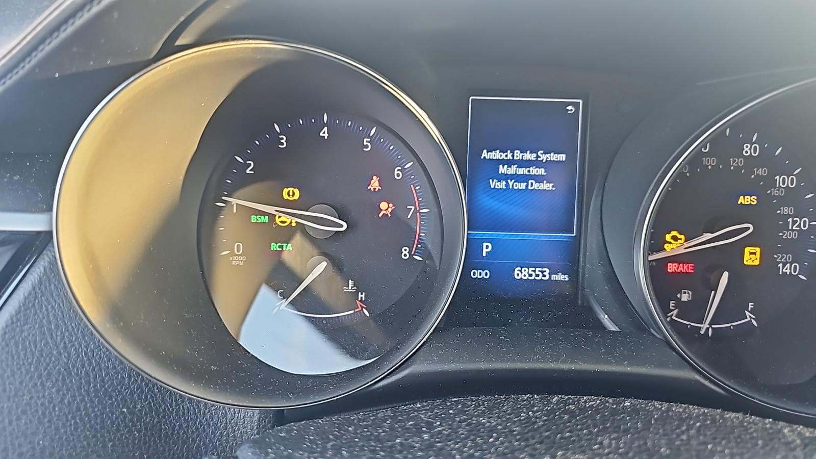 2018 Toyota C-HR XLE Premium FWD