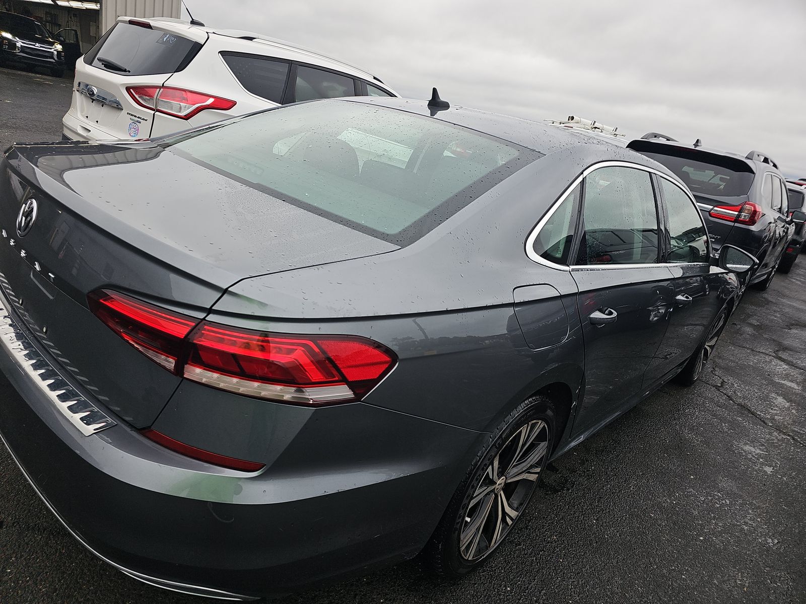 2021 Volkswagen Passat 2.0T SE FWD