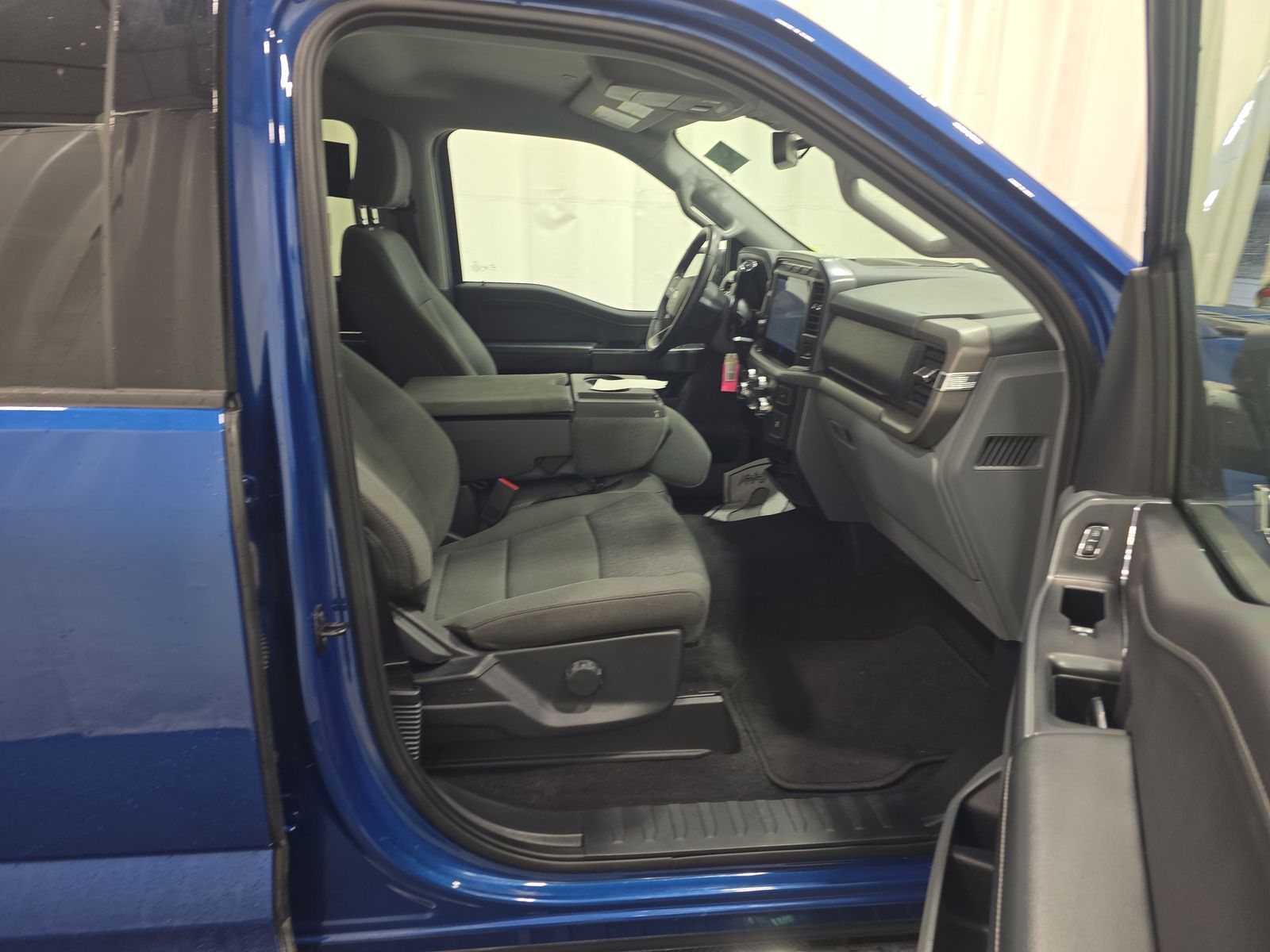 2024 Ford F-150 XLT AWD