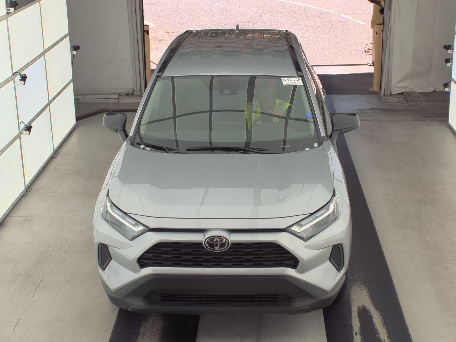 2025 Toyota RAV4 Hybrid LE AWD