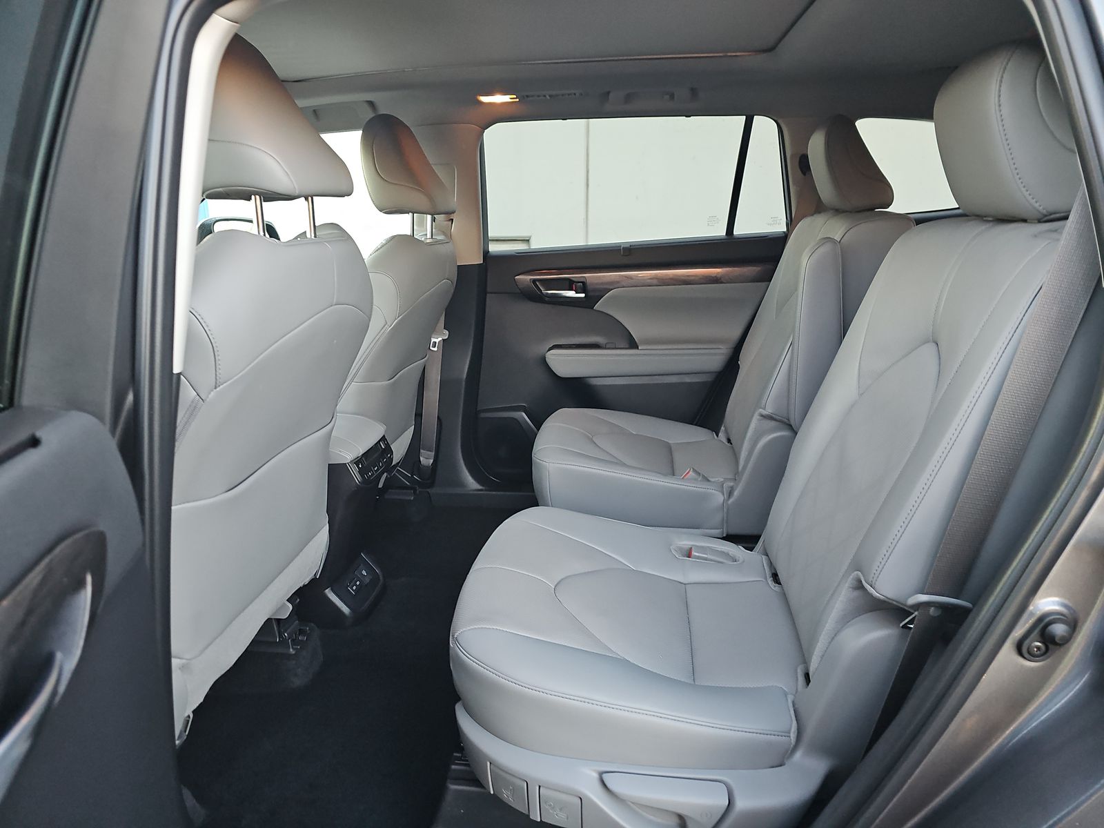 2024 Toyota Highlander Platinum AWD