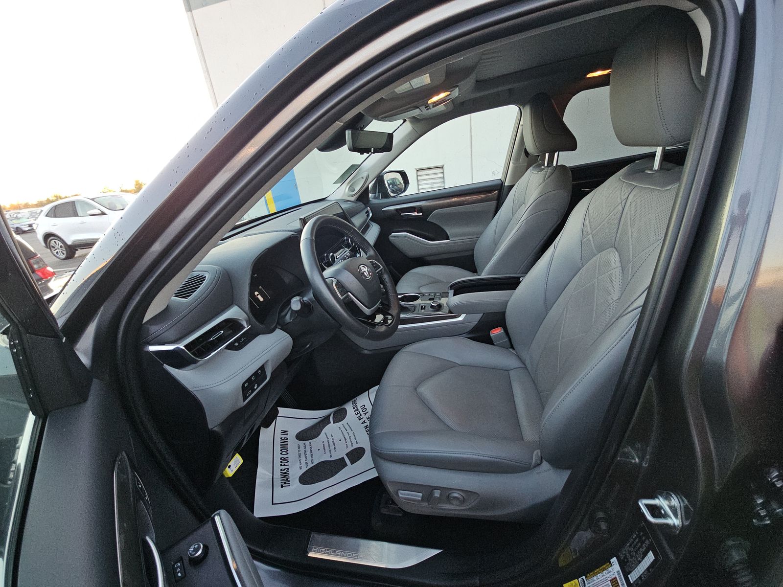 2024 Toyota Highlander Platinum AWD