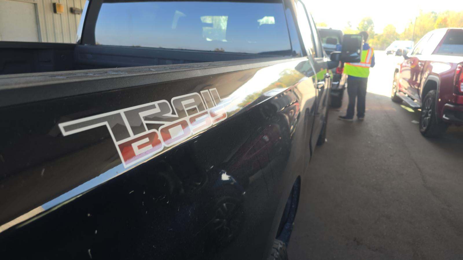 2022 Chevrolet Silverado 1500 LT Trail Boss AWD