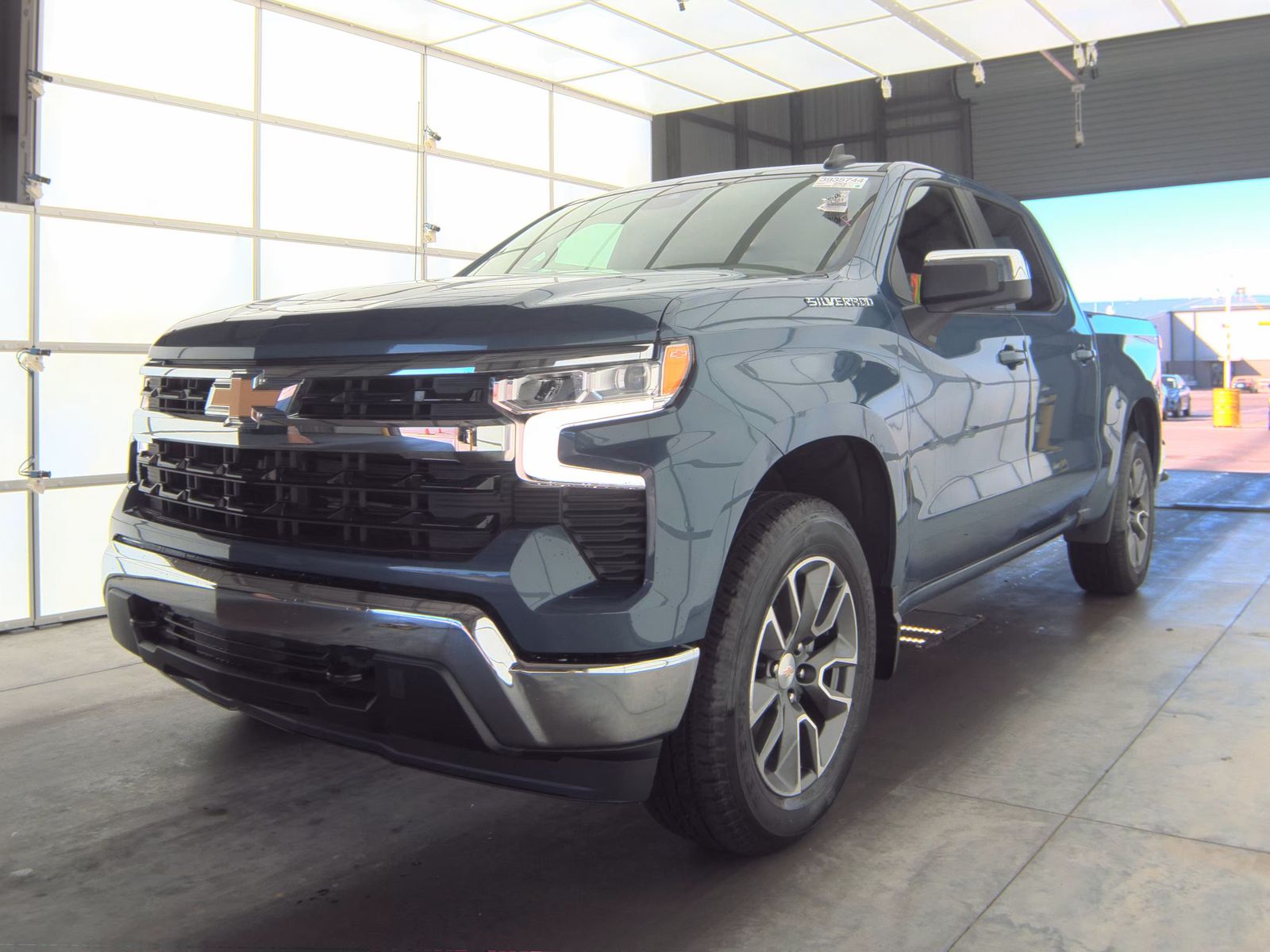 2024 Chevrolet Silverado 1500 LT AWD