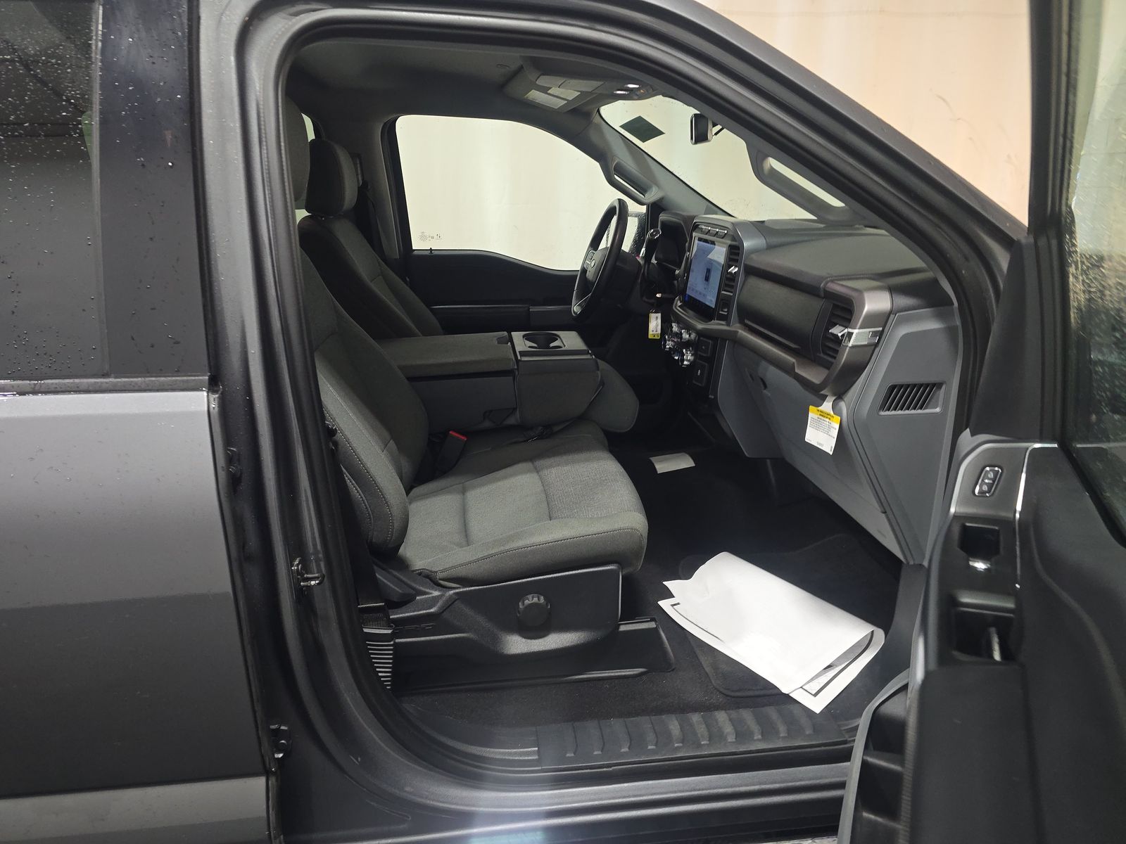 2024 Ford F-150 XLT AWD