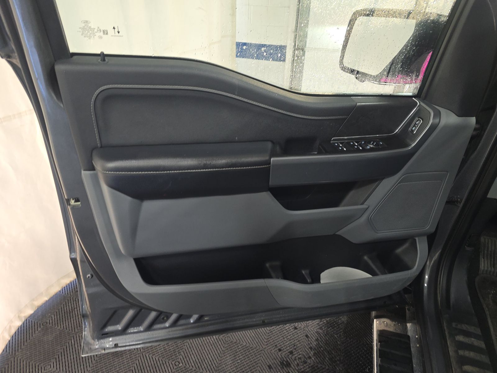 2024 Ford F-150 XLT AWD