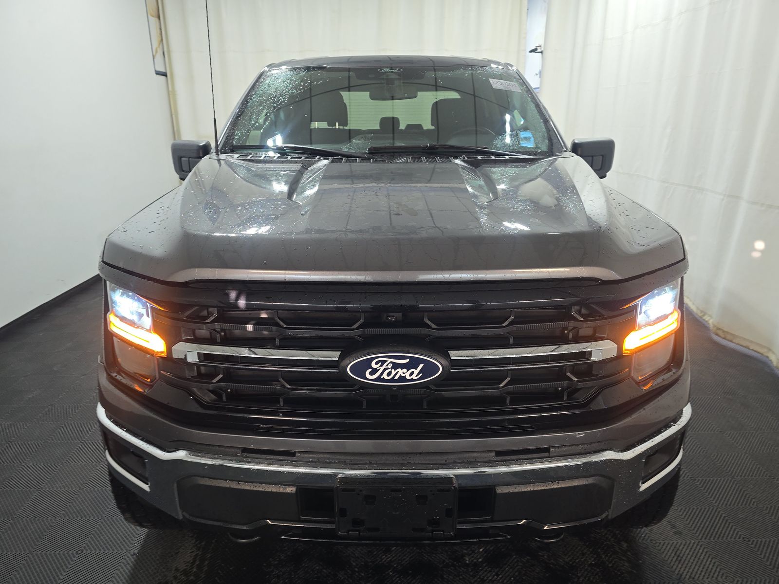 2024 Ford F-150 XLT AWD