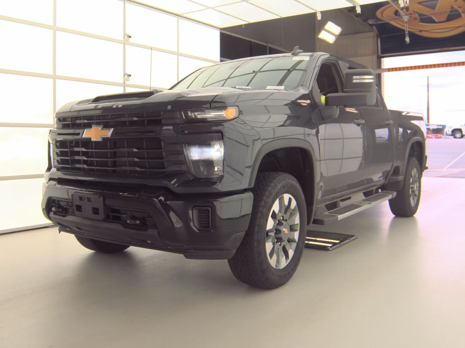 2024 Chevrolet Silverado 2500HD Custom AWD