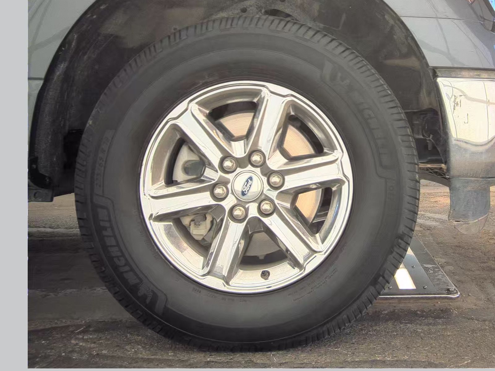 2024 Ford F-150 XLT AWD