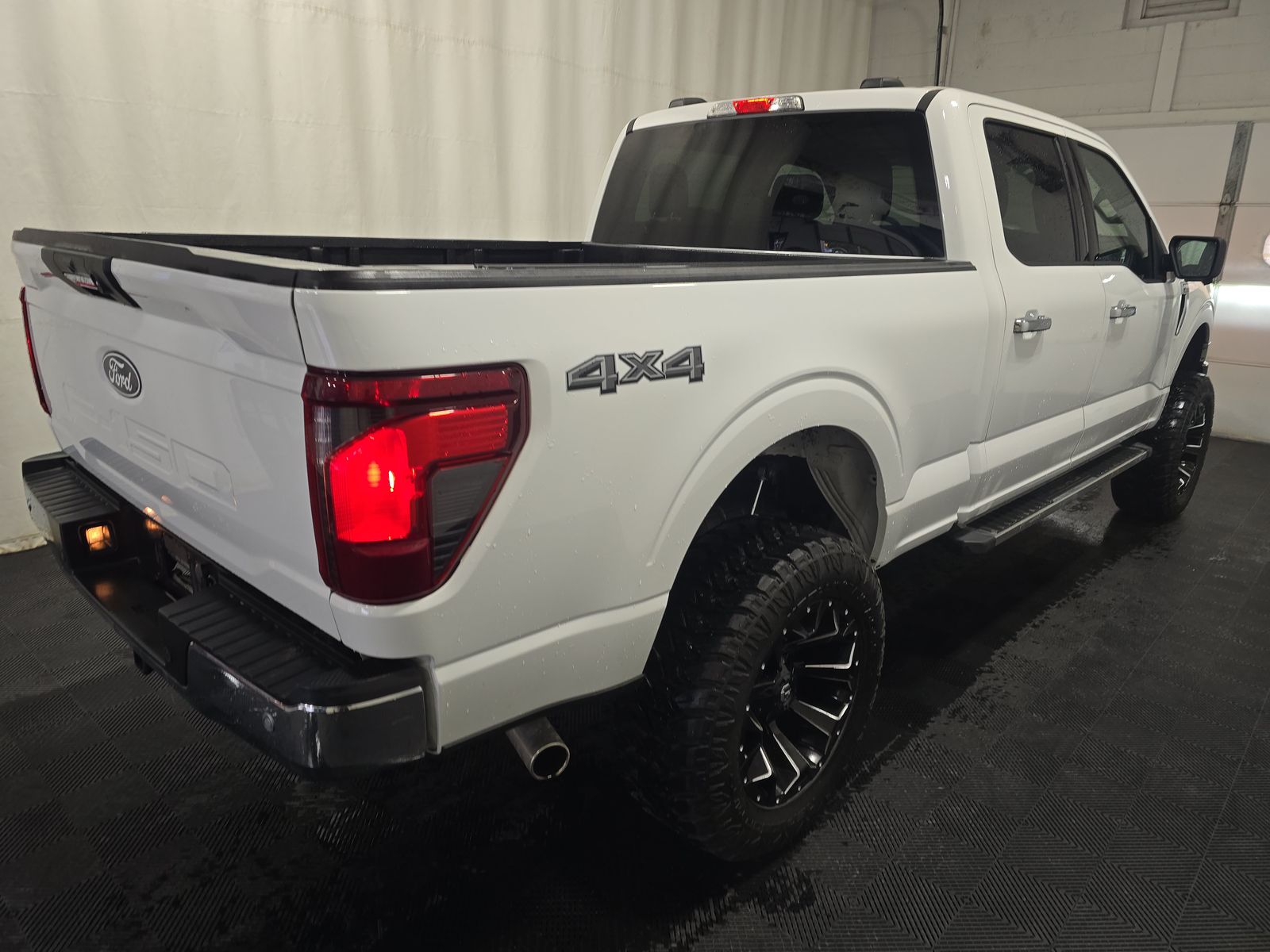 2024 Ford F-150 XLT AWD