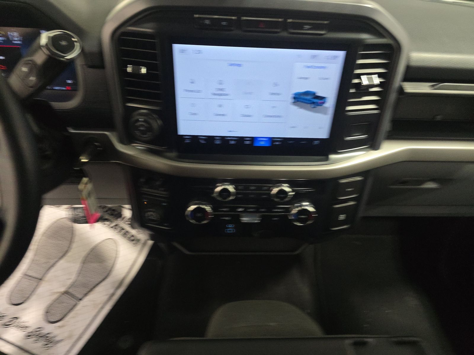 2024 Ford F-150 XLT AWD