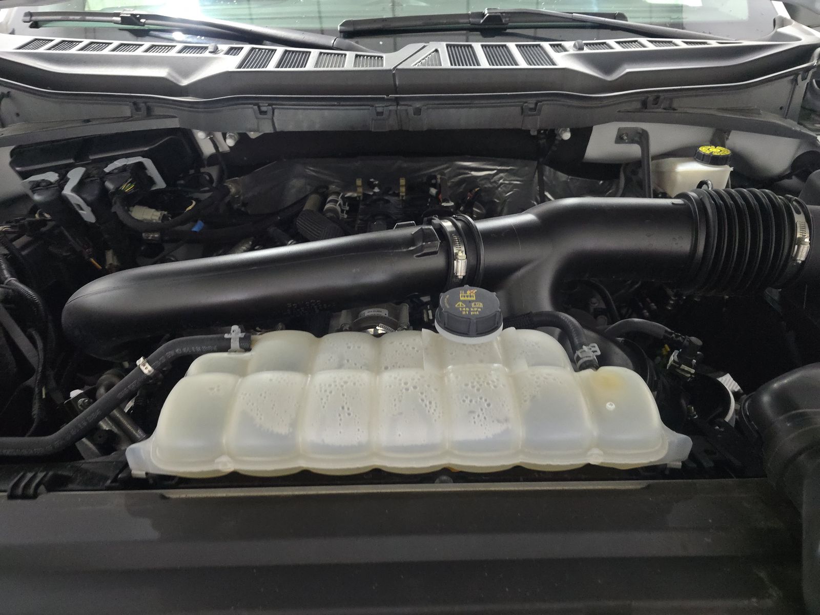 2024 Ford F-150 XLT AWD