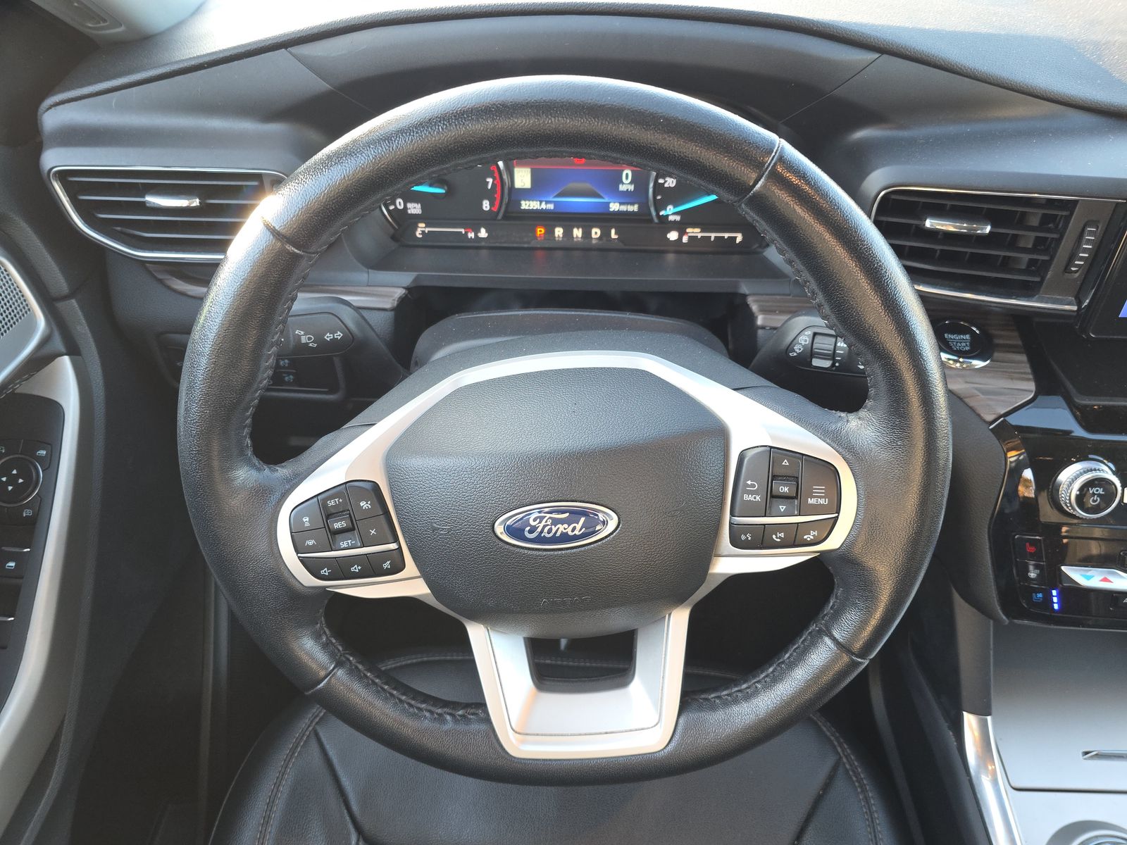 2023 Ford Explorer Limited AWD