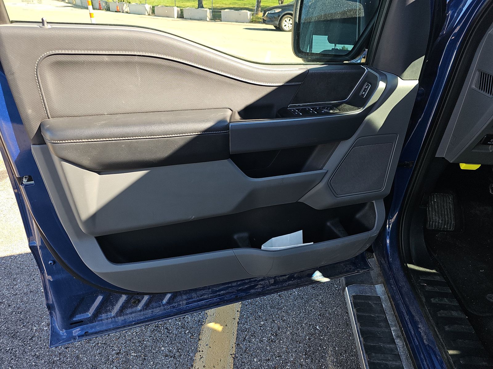 2024 Ford F-150 XLT AWD