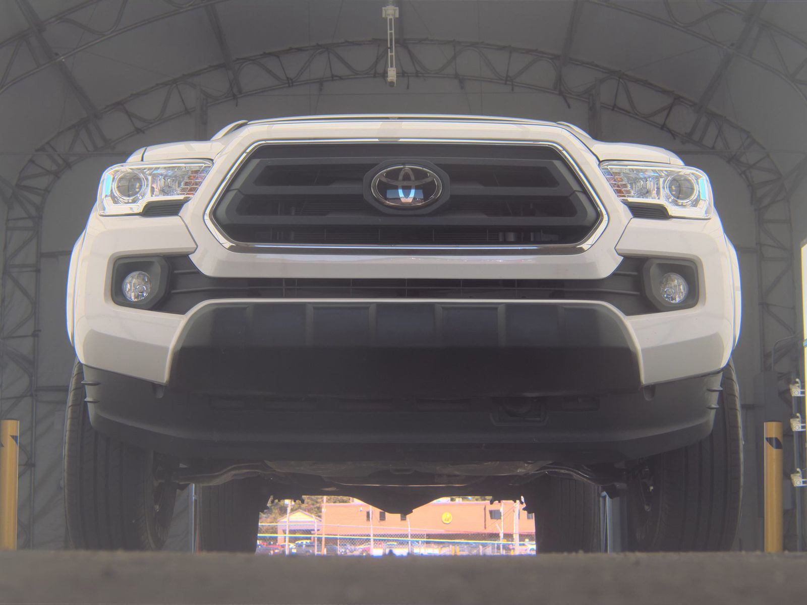 2023 Toyota Tacoma SR5 AWD