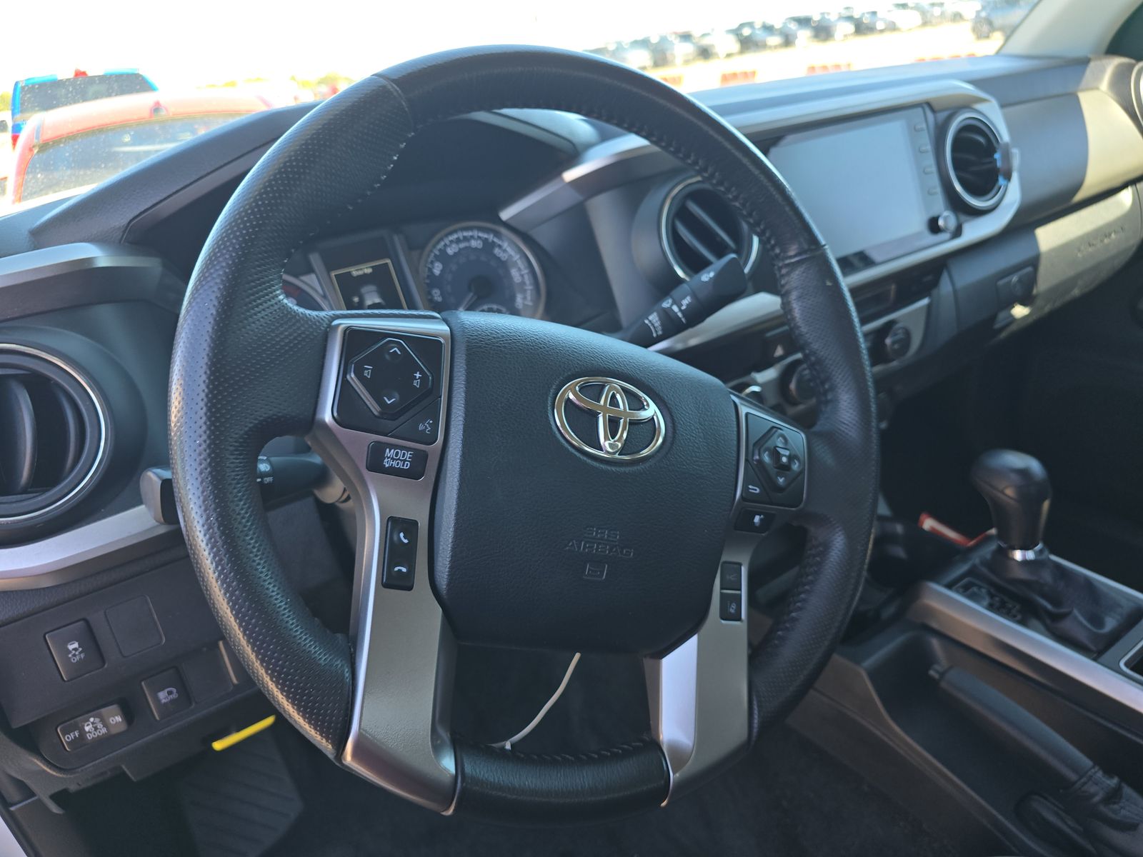 2023 Toyota Tacoma SR5 AWD