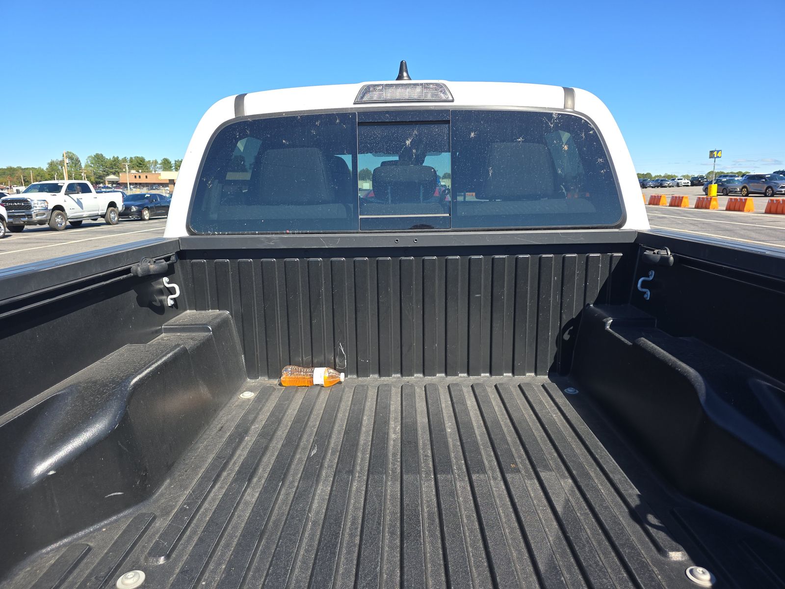 2023 Toyota Tacoma SR5 AWD