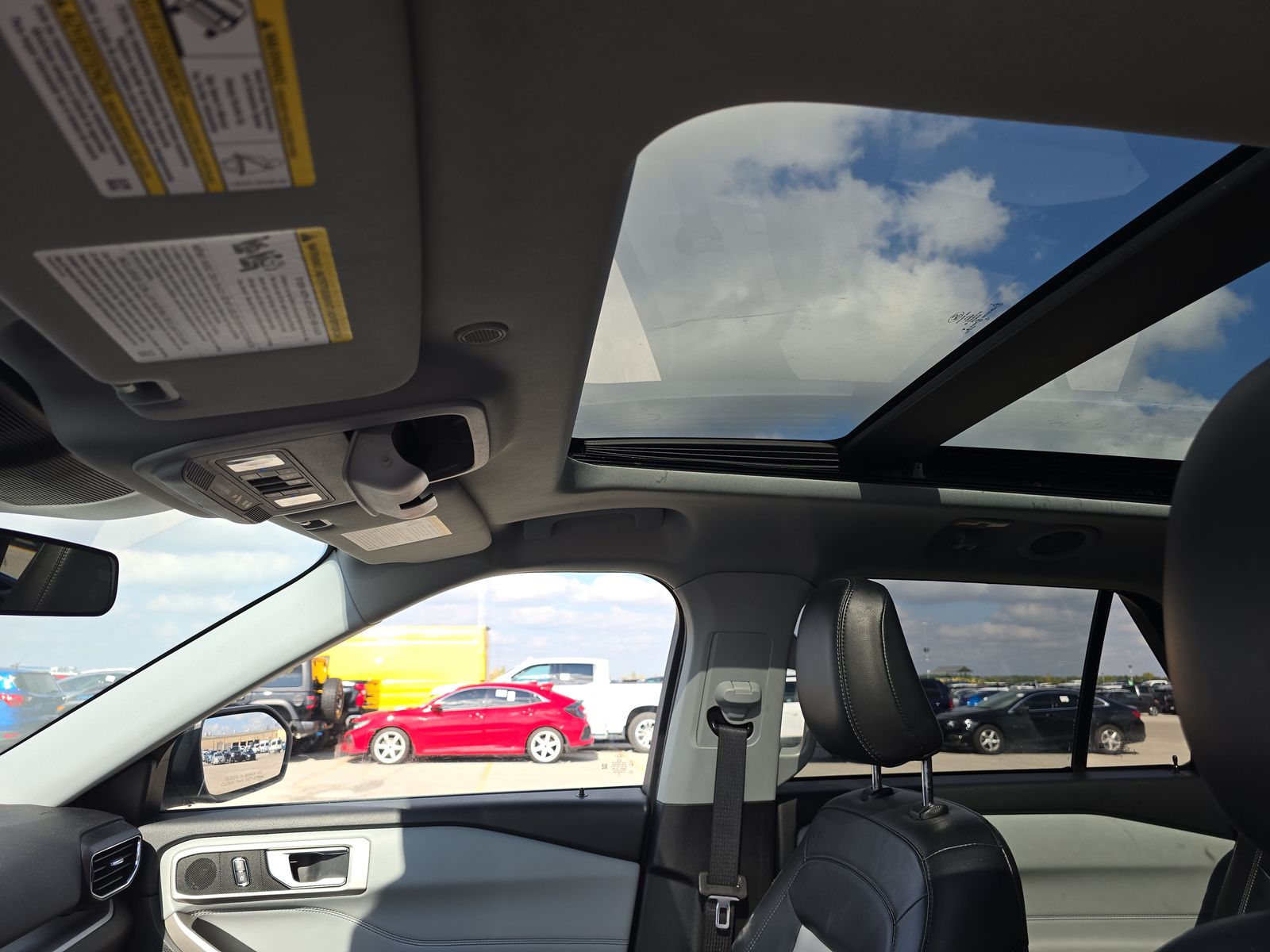 2022 Ford Explorer XLT AWD