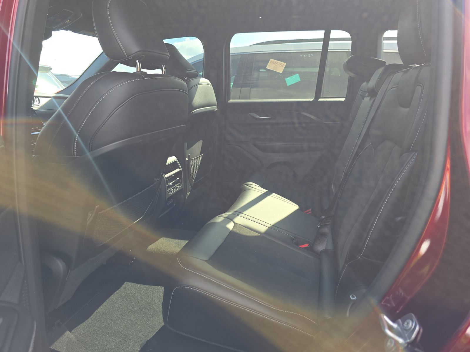 2024 Jeep Grand Cherokee Altitude AWD