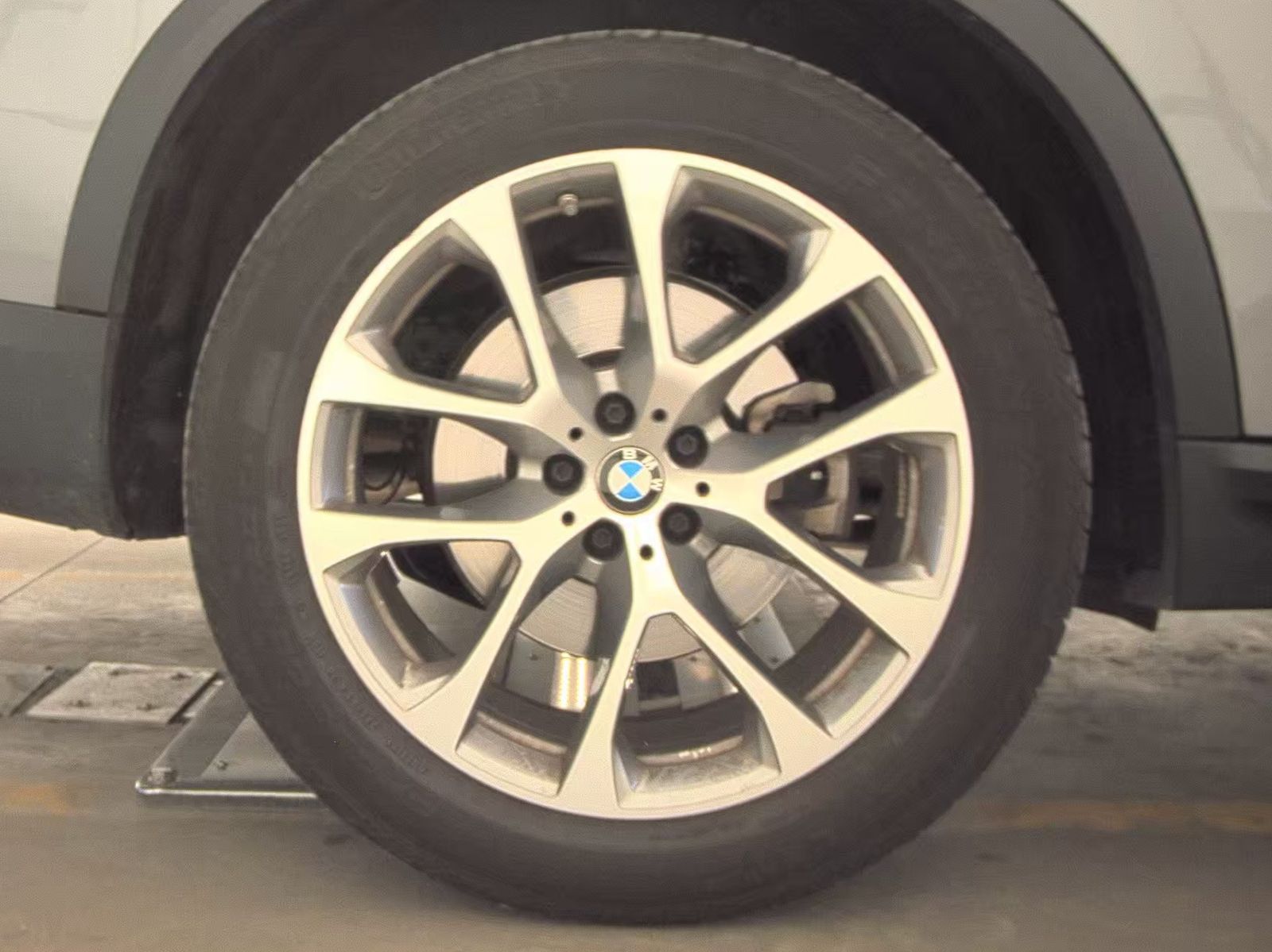 2024 BMW X5 xDrive40i AWD