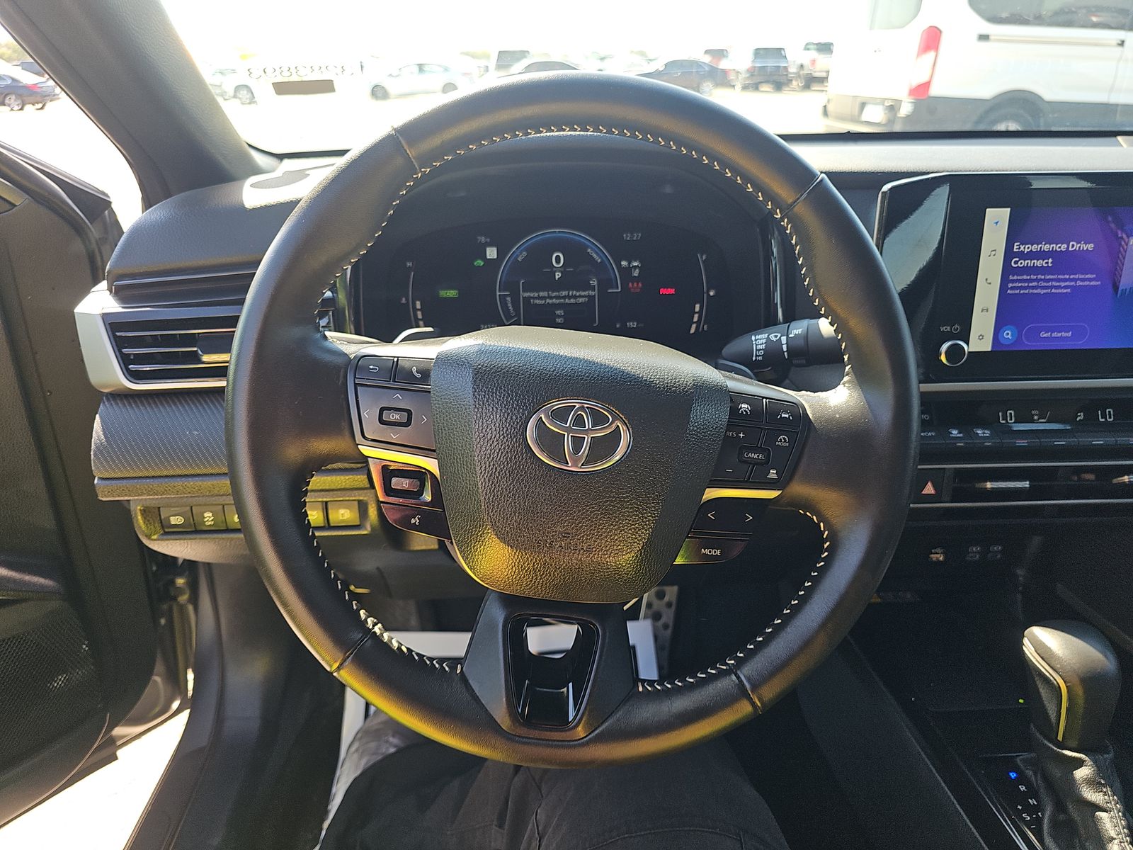 2025 Toyota Camry SE FWD