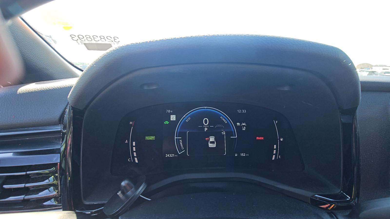 2025 Toyota Camry SE FWD