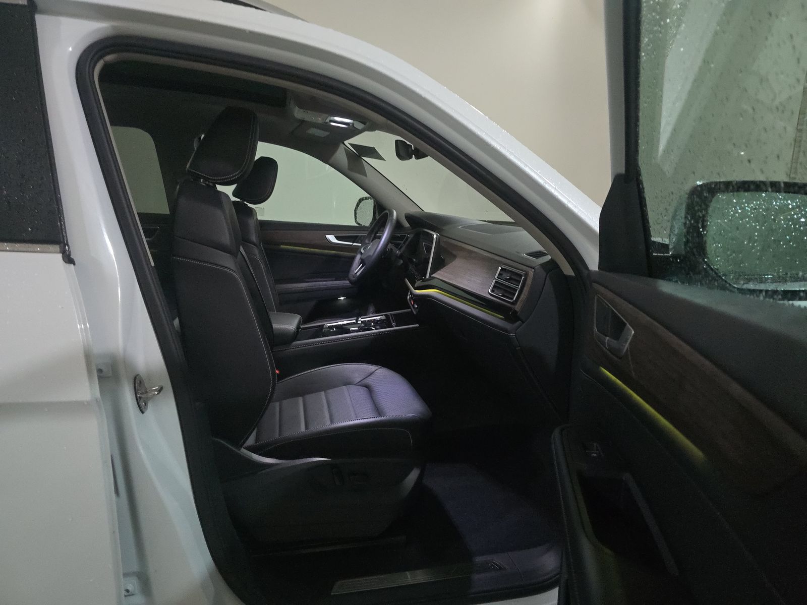 2025 Volkswagen Atlas 2.0T SEL AWD