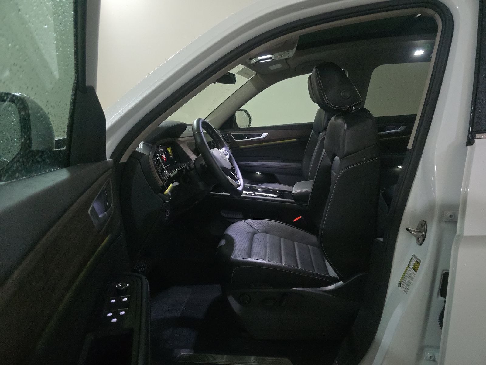 2025 Volkswagen Atlas 2.0T SEL AWD