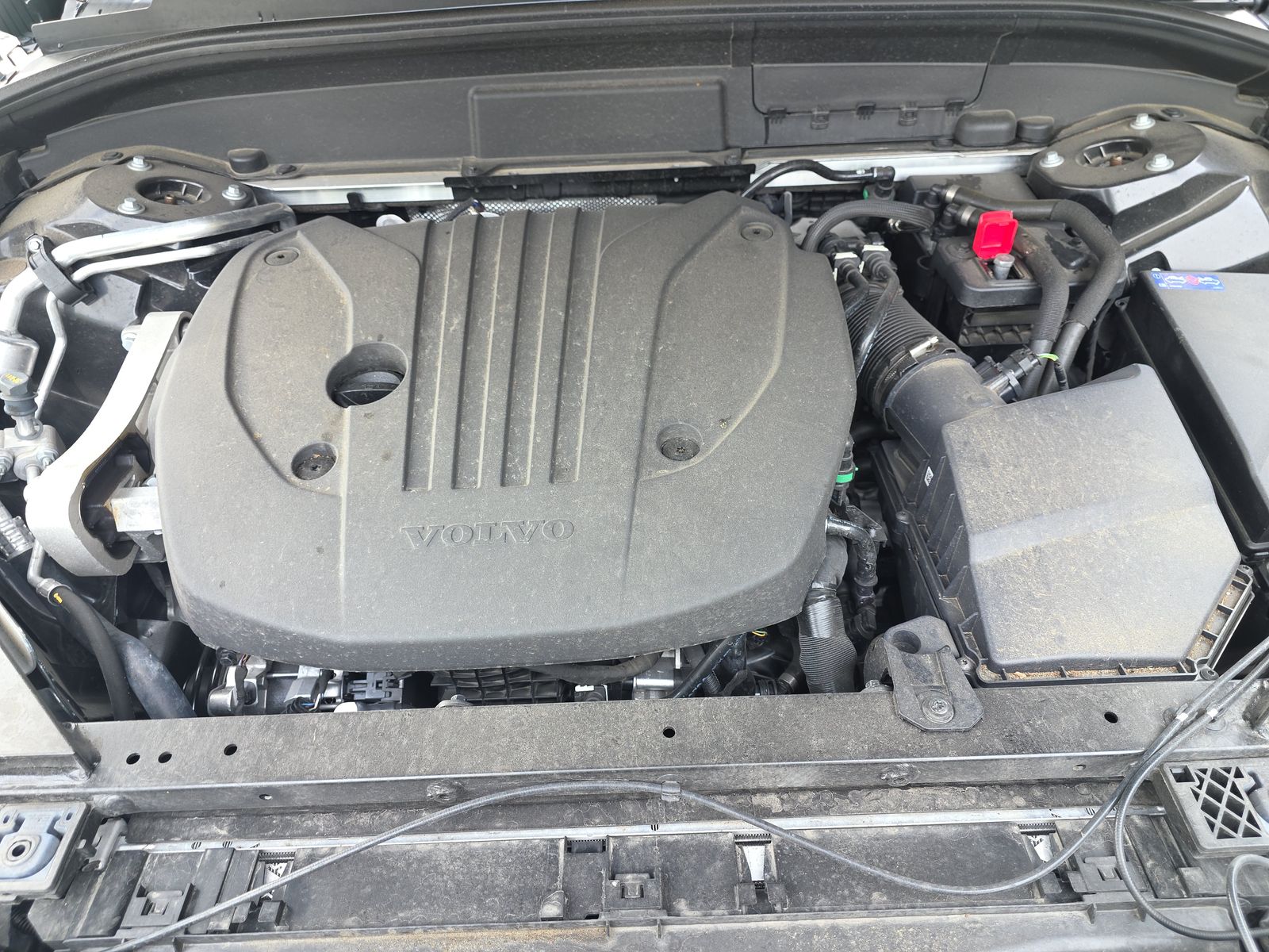 2025 Volvo XC60 B5 Plus AWD