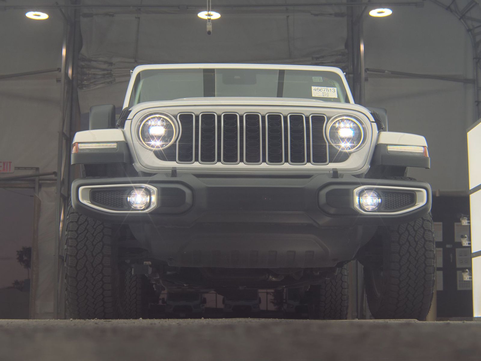 2024 Jeep Wrangler Sahara AWD