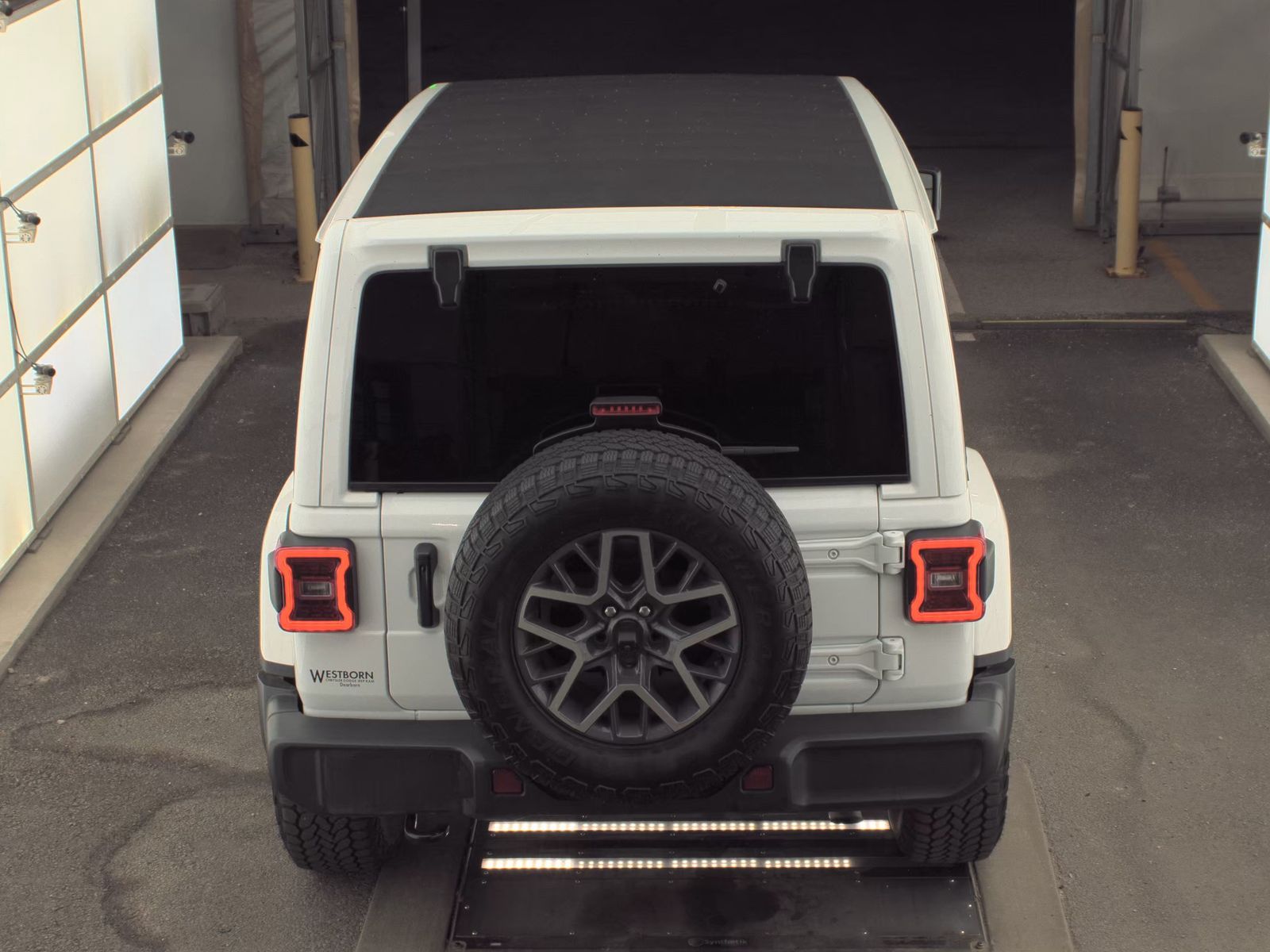 2024 Jeep Wrangler Sahara AWD