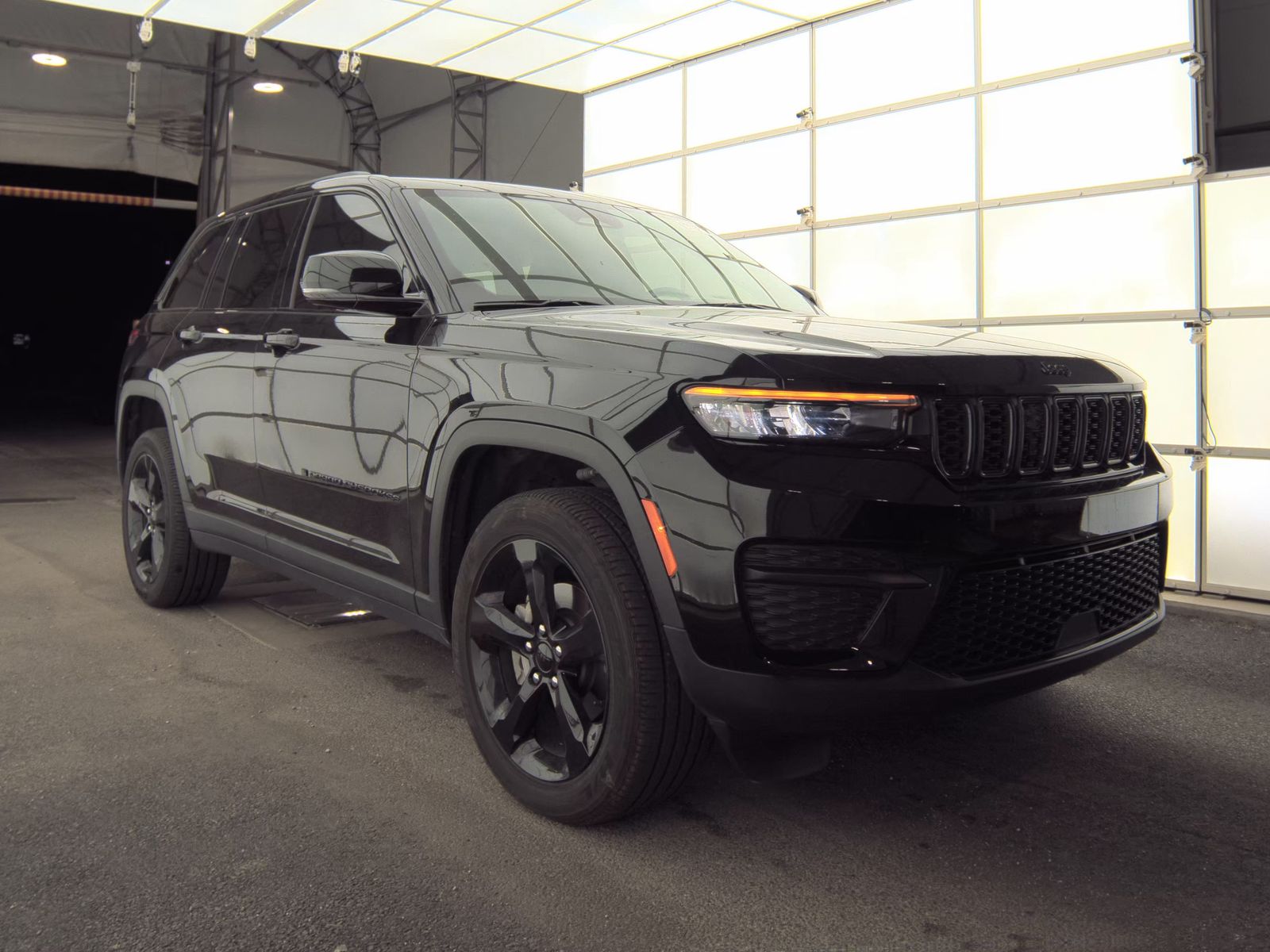 2025 Jeep Grand Cherokee Altitude X AWD