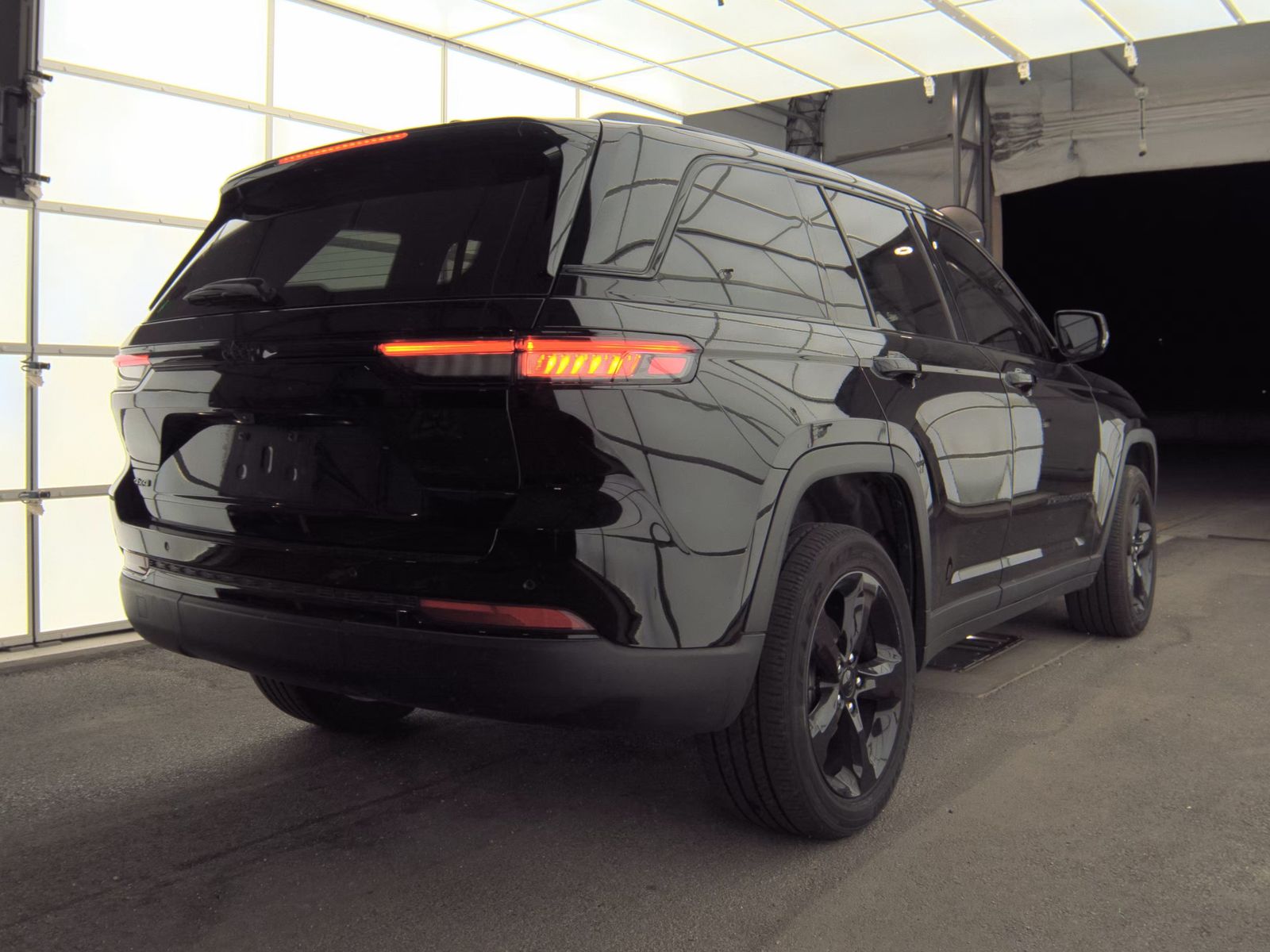 2025 Jeep Grand Cherokee Altitude X AWD