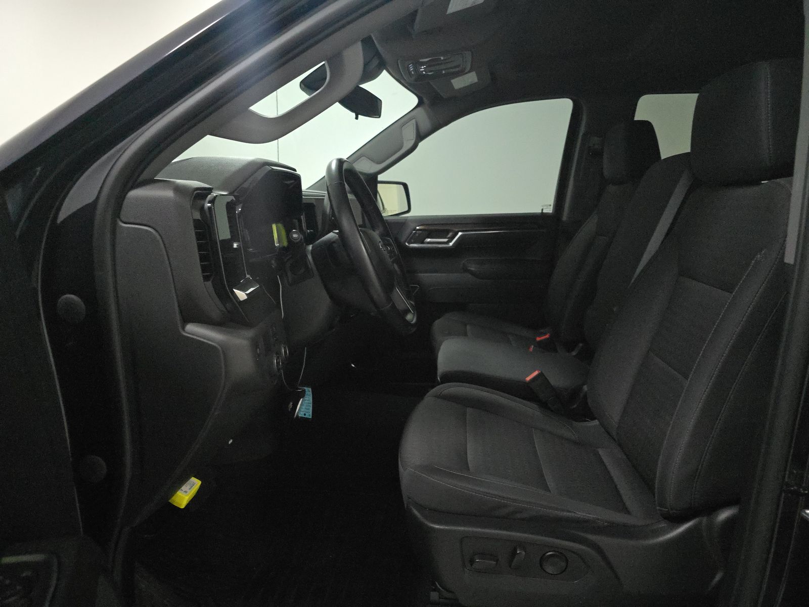 2023 Chevrolet Silverado 1500 RST RWD