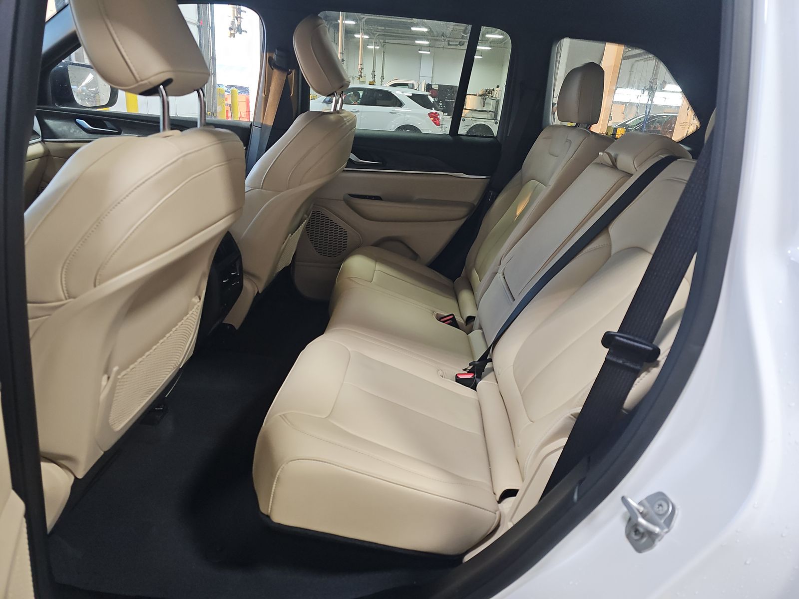 2023 Jeep Grand Cherokee Limited AWD