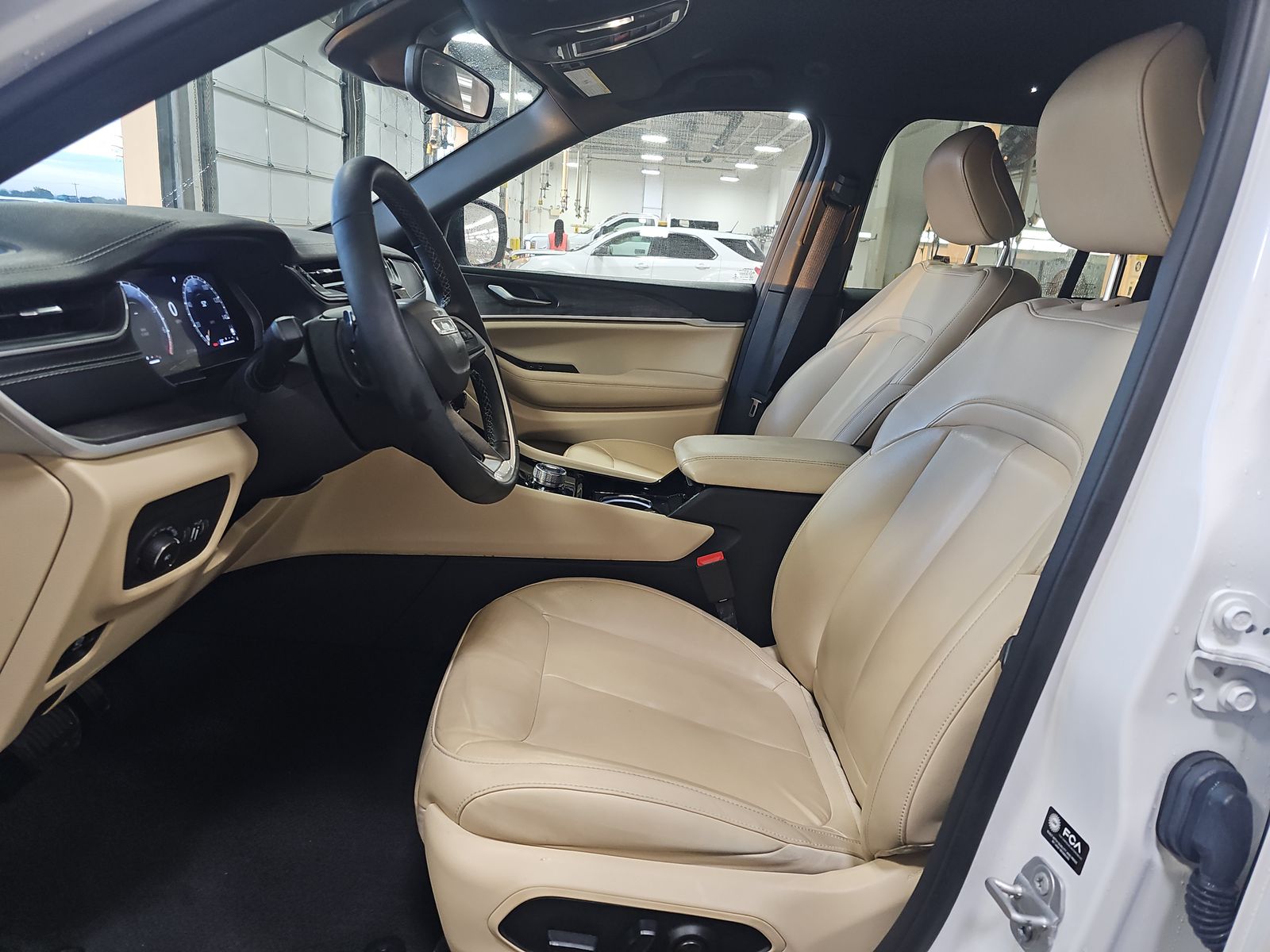 2023 Jeep Grand Cherokee Limited AWD