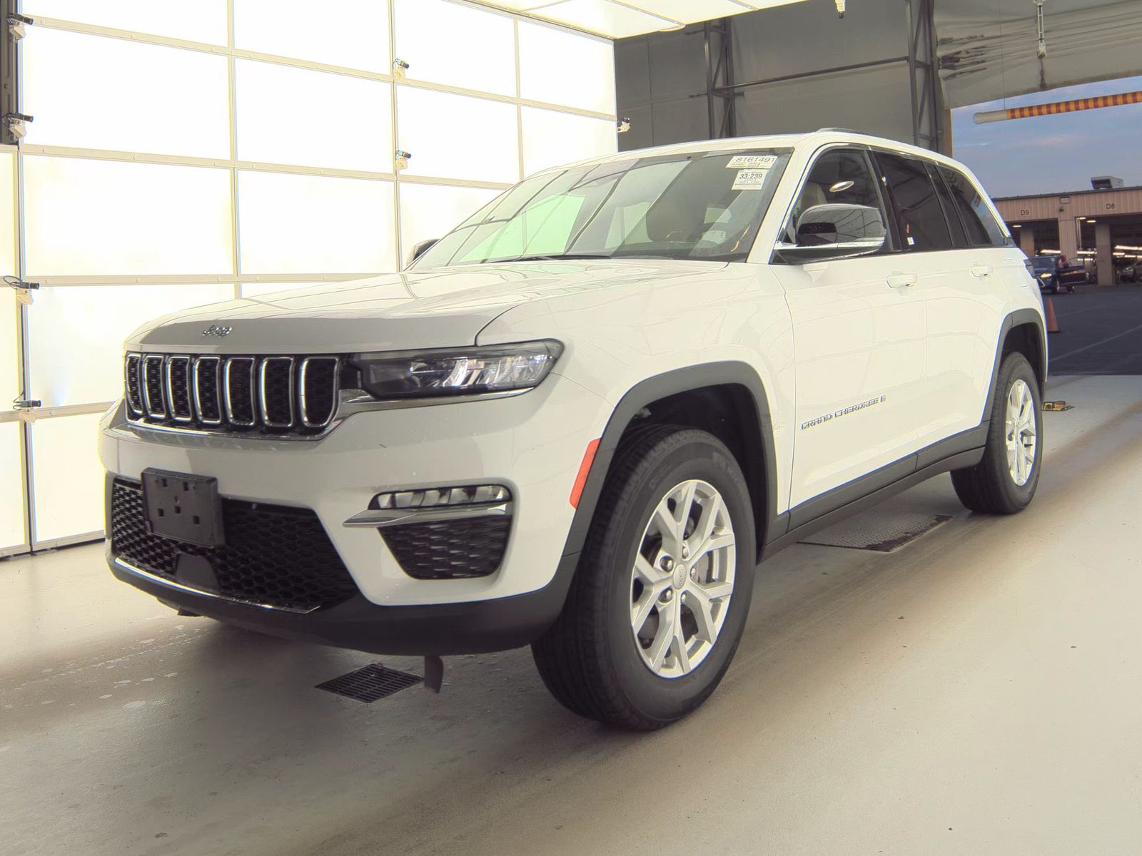 2023 Jeep Grand Cherokee Limited AWD