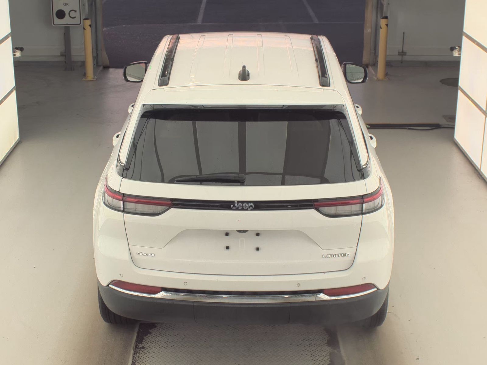 2023 Jeep Grand Cherokee Limited AWD