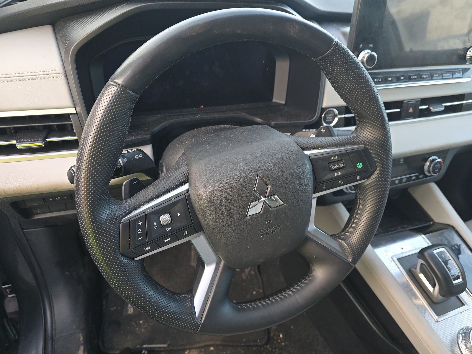 2024 Mitsubishi Outlander SEL AWD