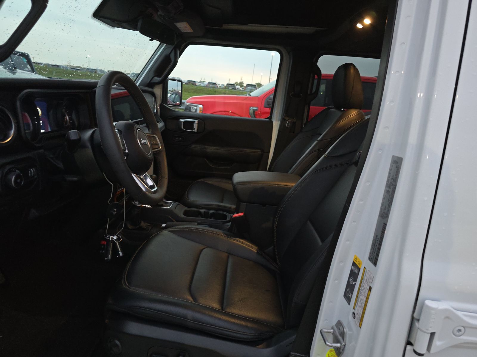 2024 Jeep Wrangler Sahara AWD