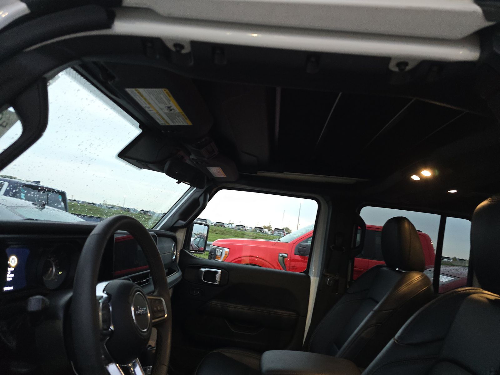 2024 Jeep Wrangler Sahara AWD