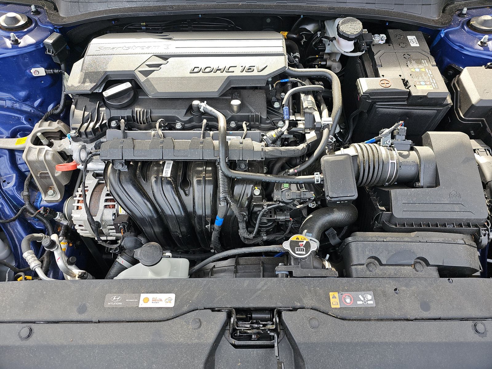 2024 Hyundai Elantra SEL FWD