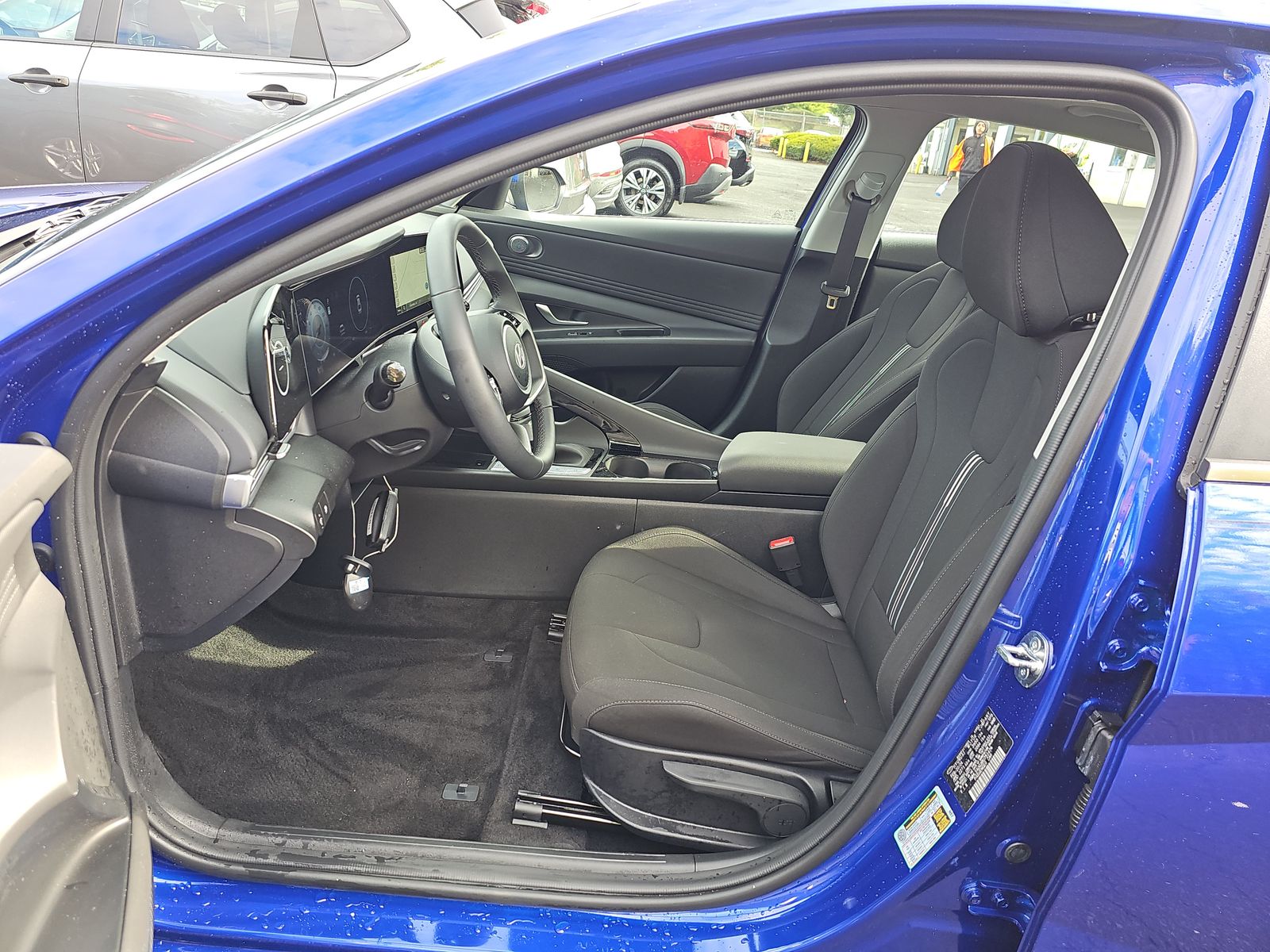 2024 Hyundai Elantra SEL FWD