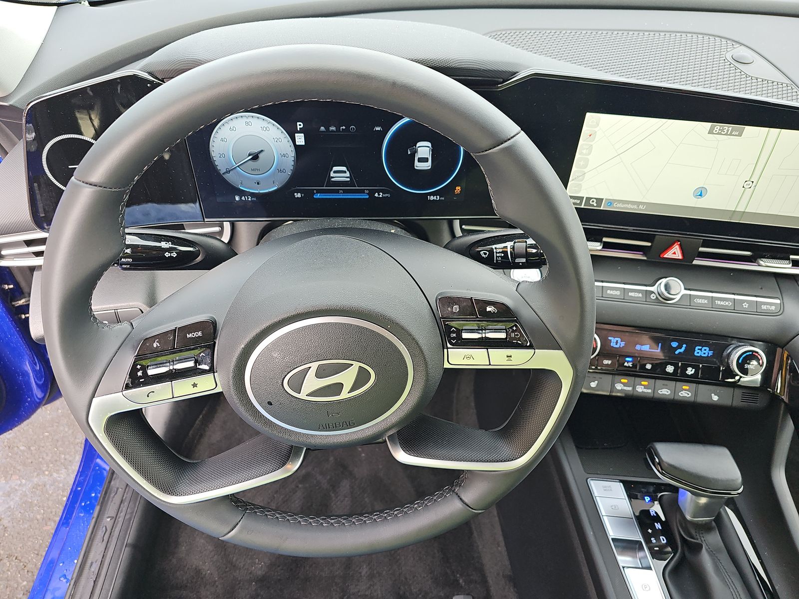 2024 Hyundai Elantra SEL FWD