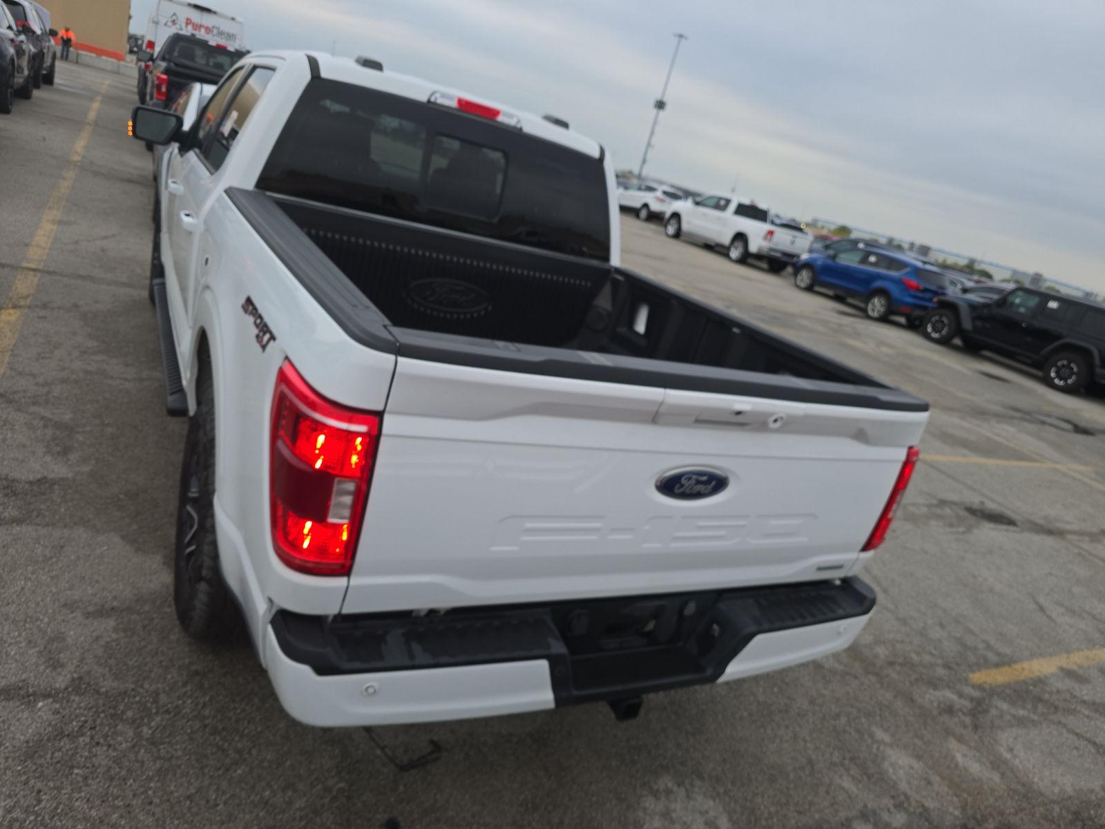 2023 Ford F-150 XLT AWD